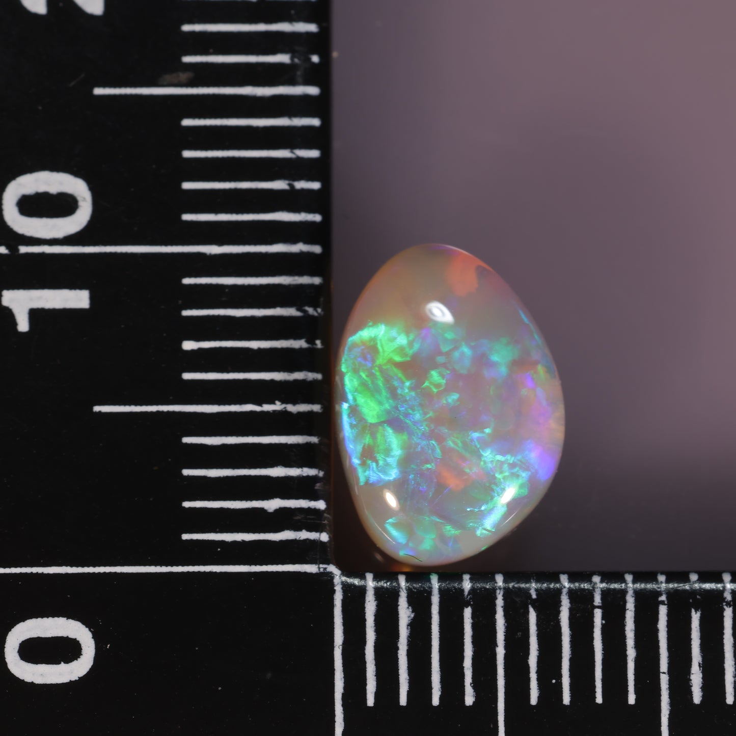 Lightning Ridge Opal 2.08cts 27384