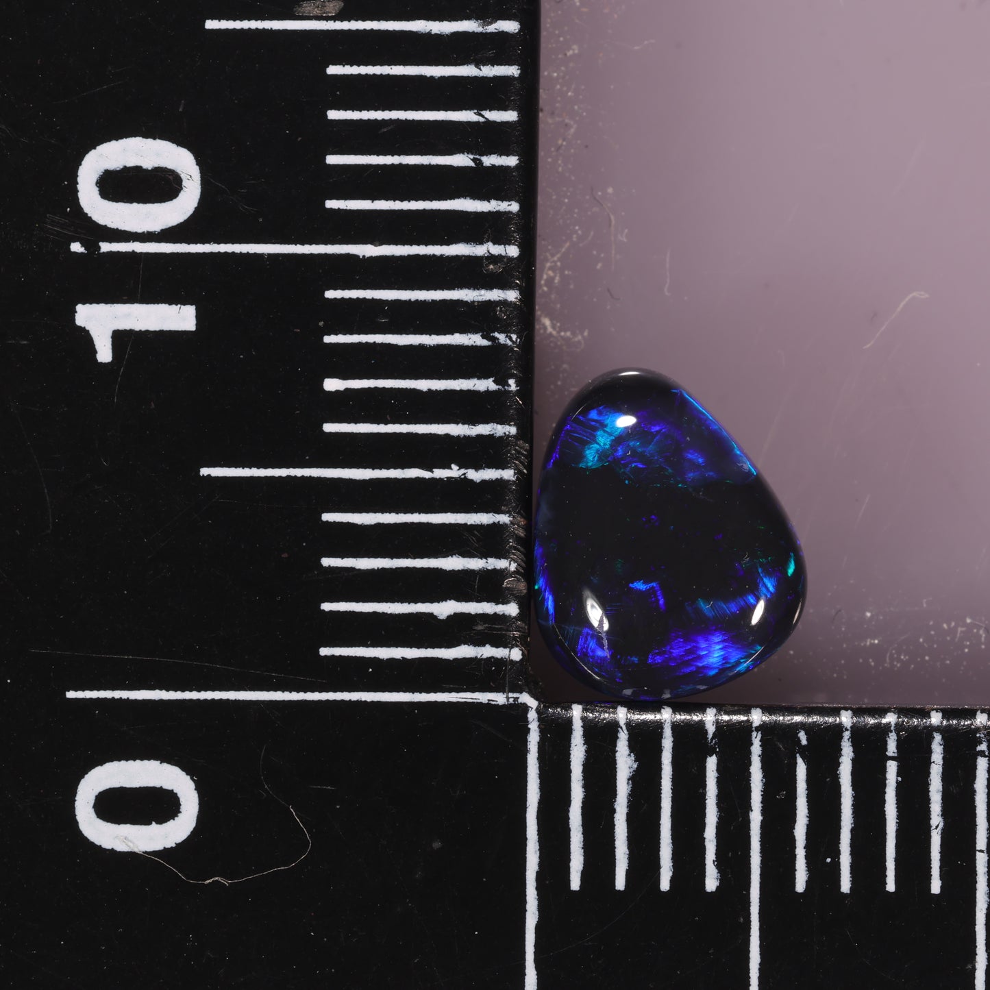 Lightning Ridge Opal 1.05cts 28021