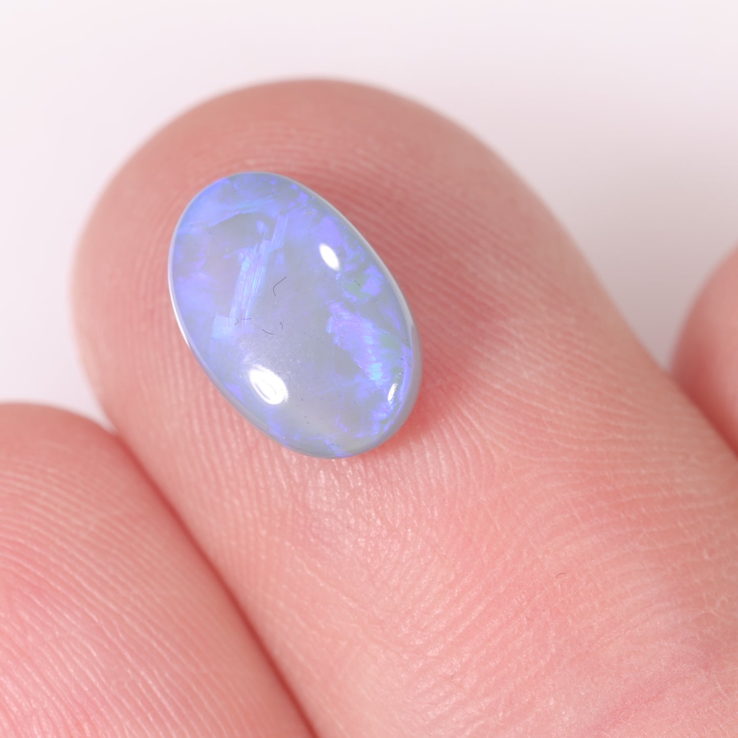 Lightning Ridge Opal 2.05cts 27389