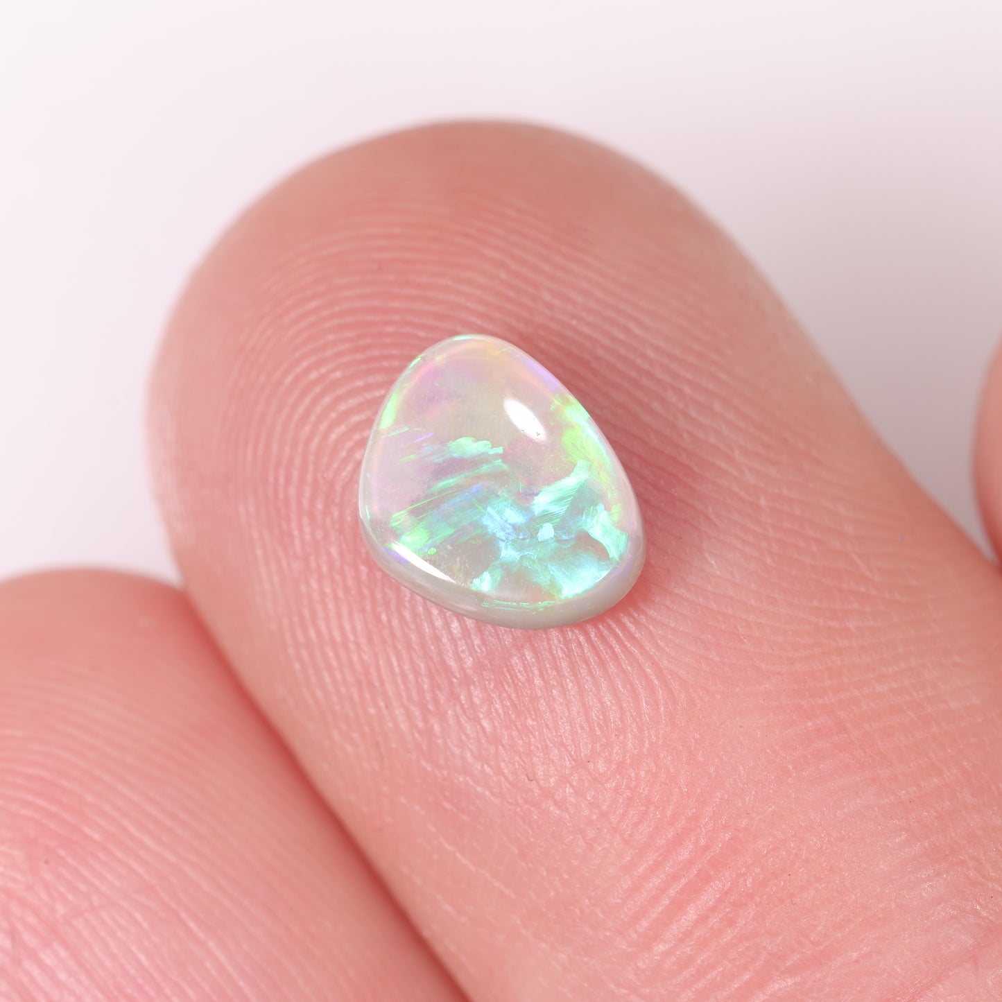 Lightning Ridge Opal 0.94cts 26239