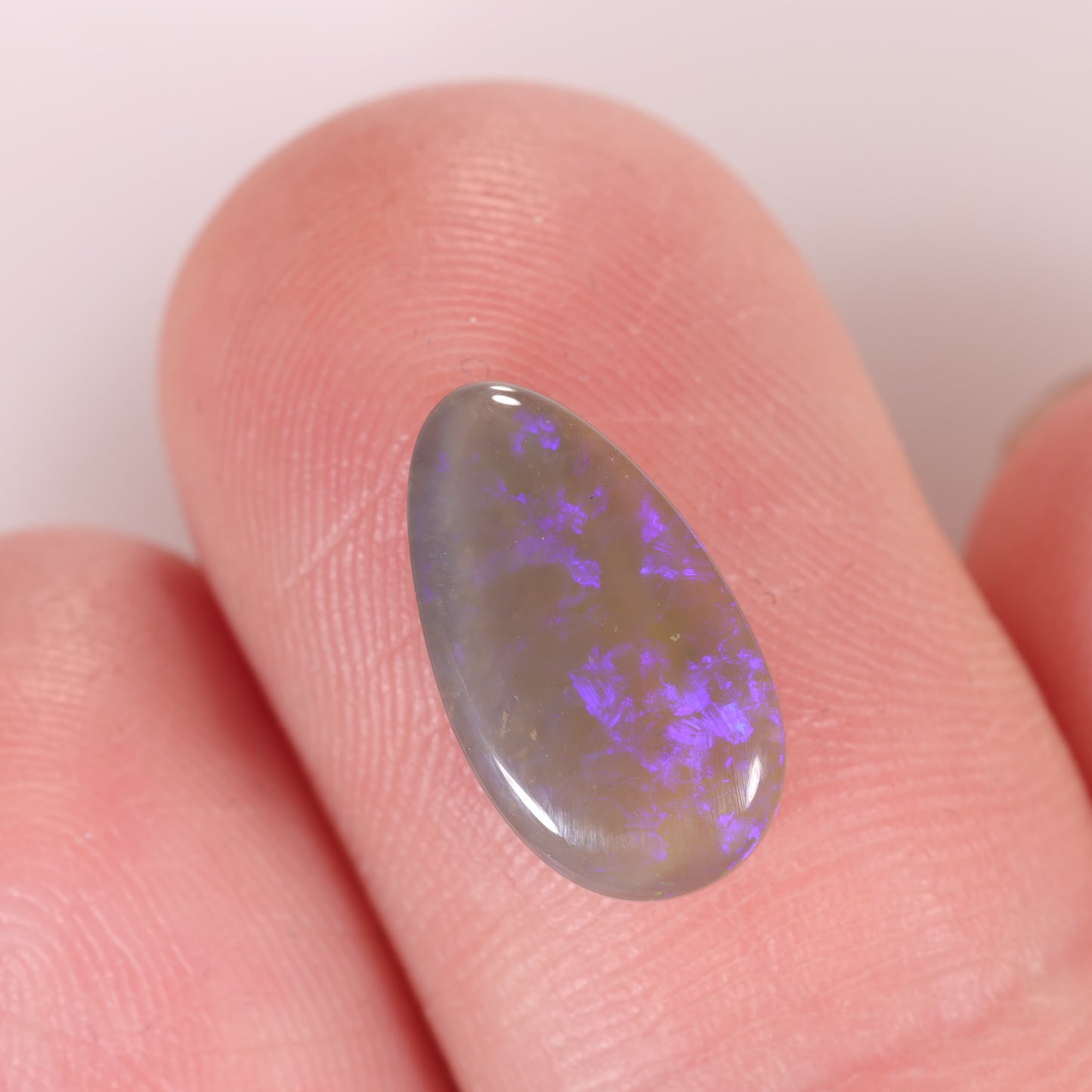 Lightning Ridge Opal 2.94cts 30402