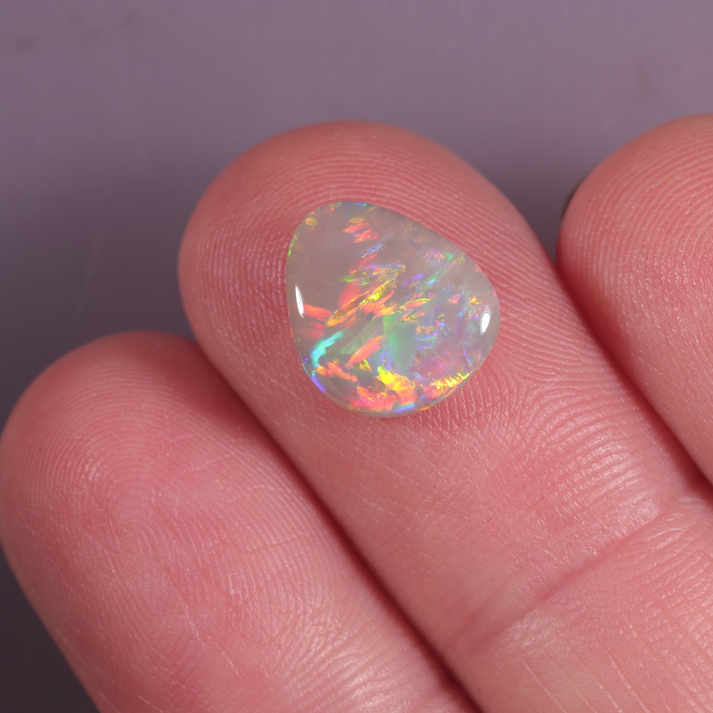 Lightning Ridge Opal 2.42cts 26769