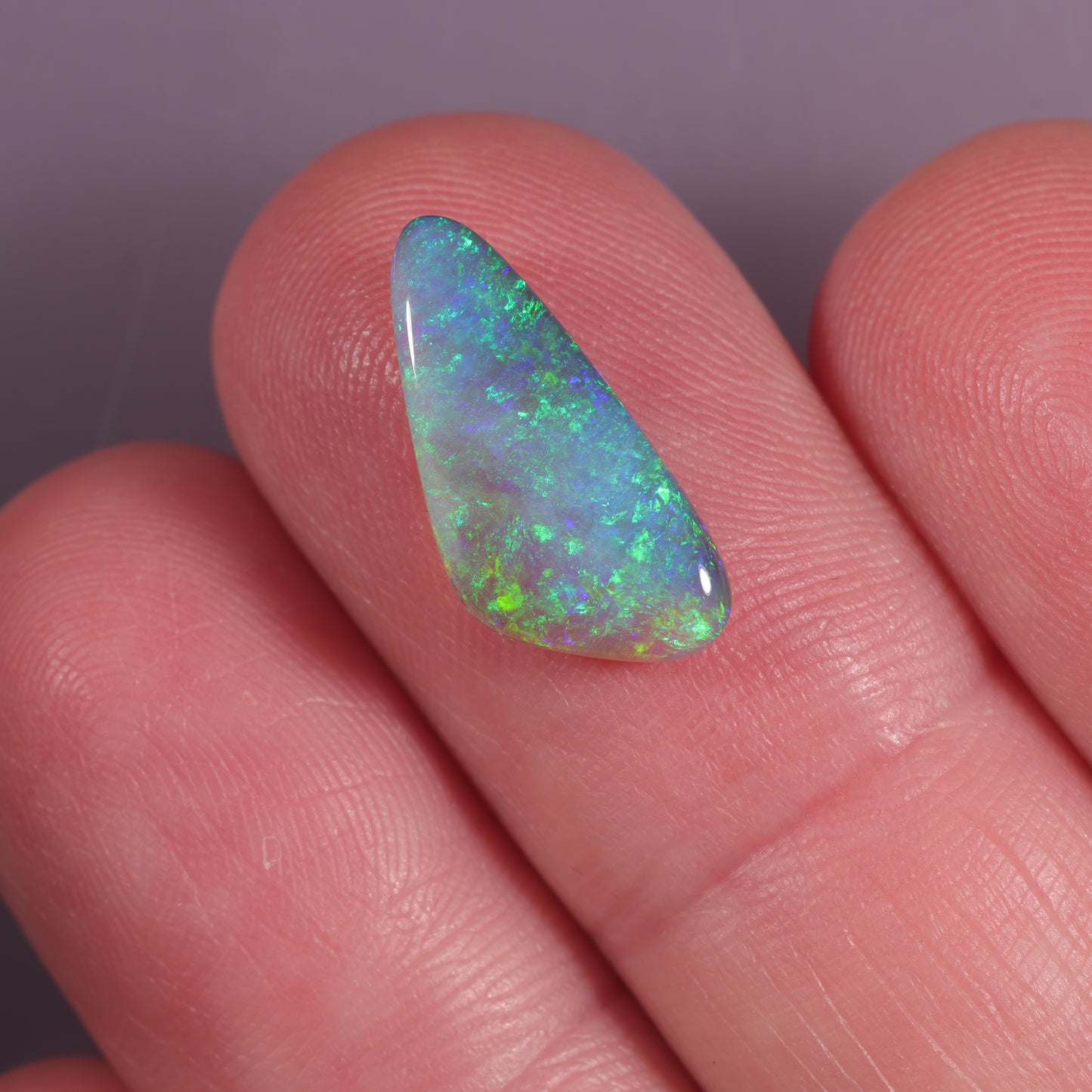 Lightning Ridge Opal 2.40cts 27351