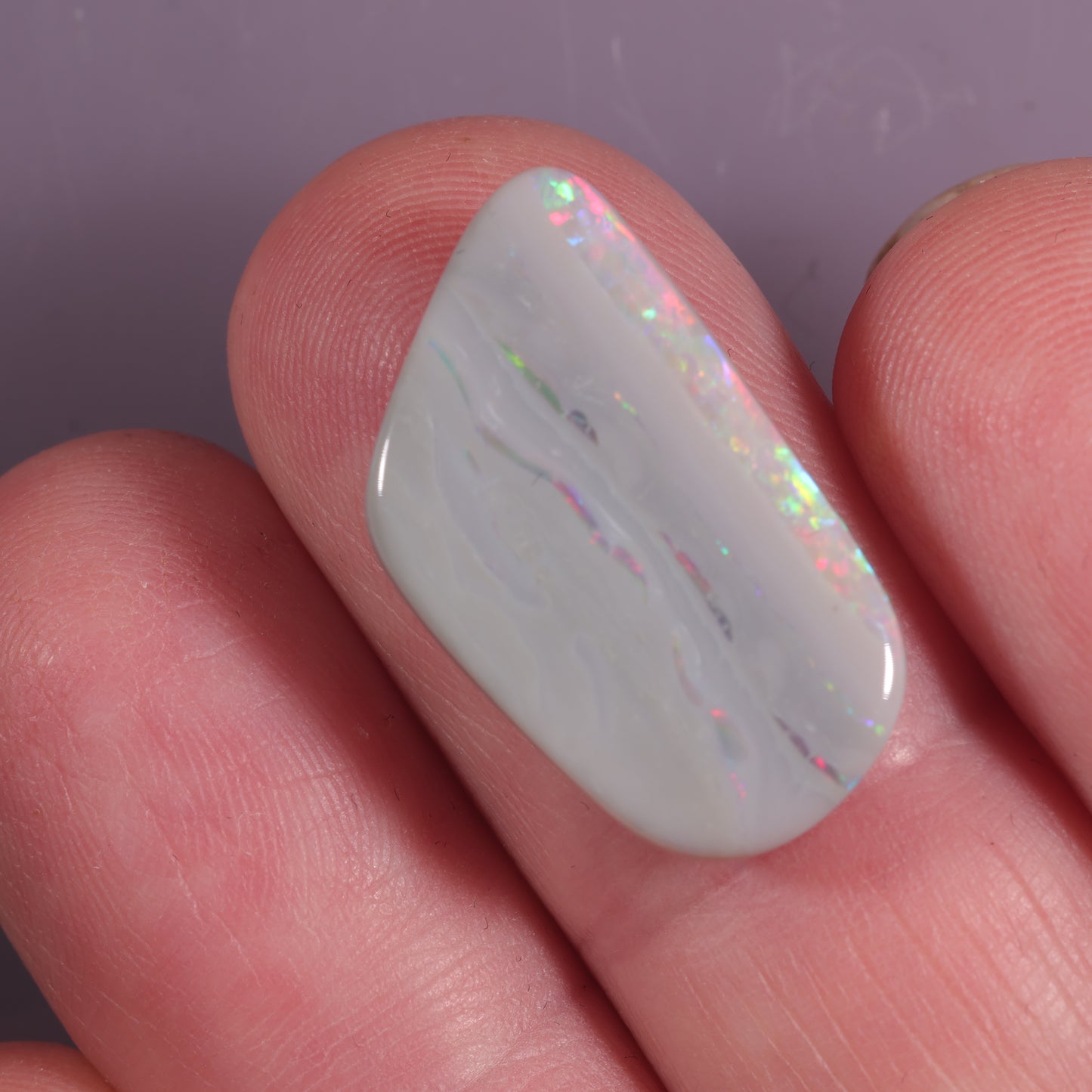 Lightning Ridge Opal 6.40cts 28050