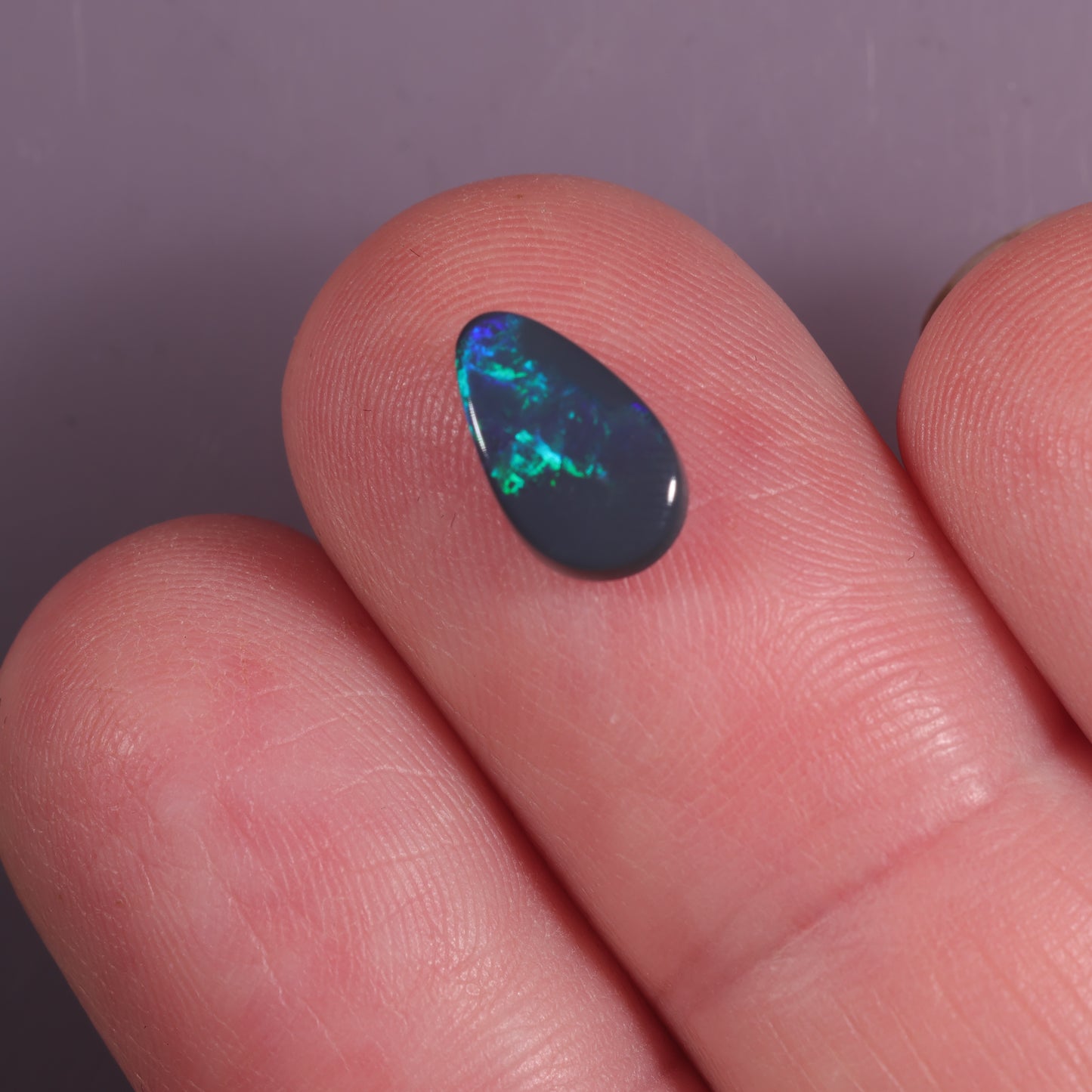 Lightning Ridge Opal 1.07cts 27708