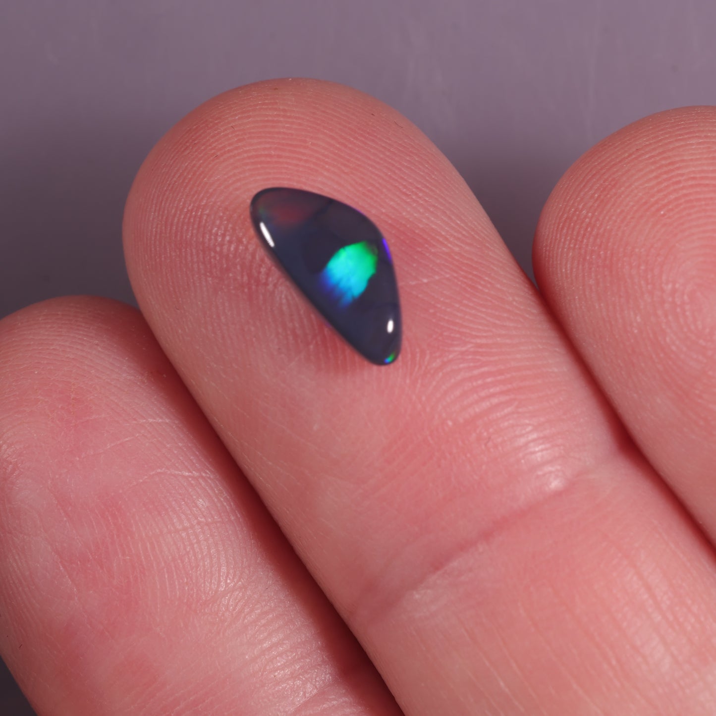 Lightning Ridge Opal 1.08cts 28016