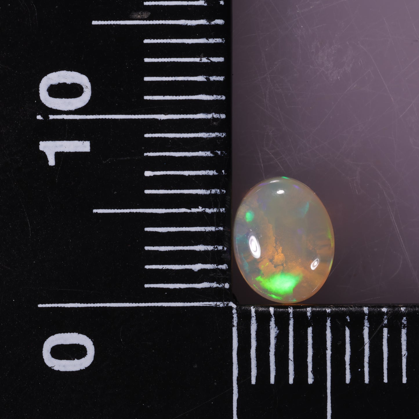 Lightning Ridge Opal 0.90cts 32047