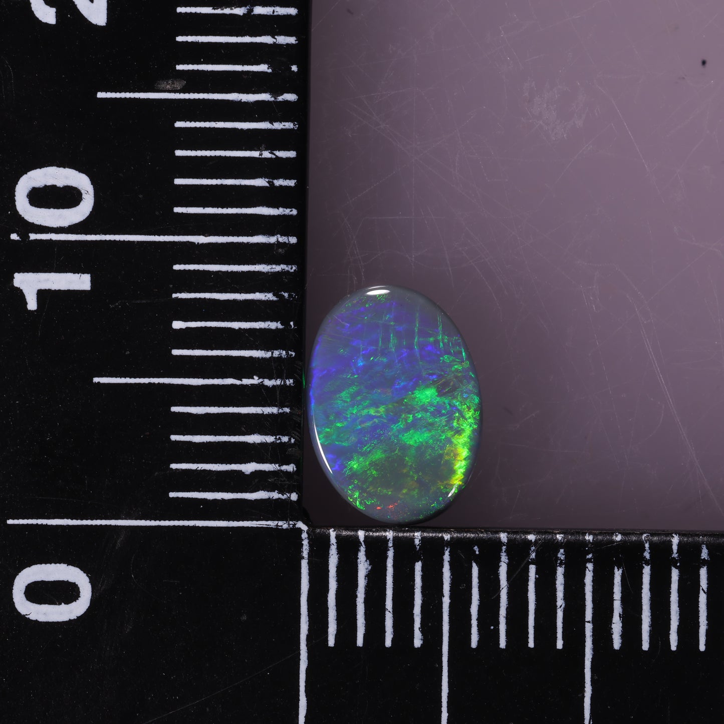 Lightning Ridge Opal 0.77cts 32028