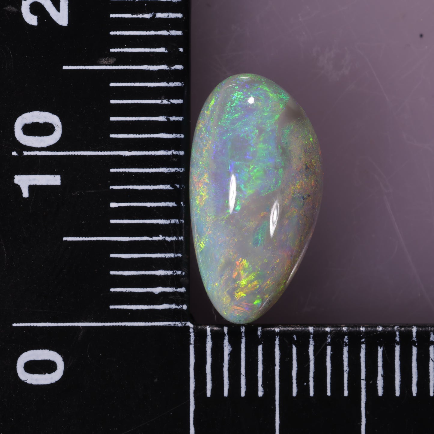 Lightning Ridge Opal 3.80cts 32033