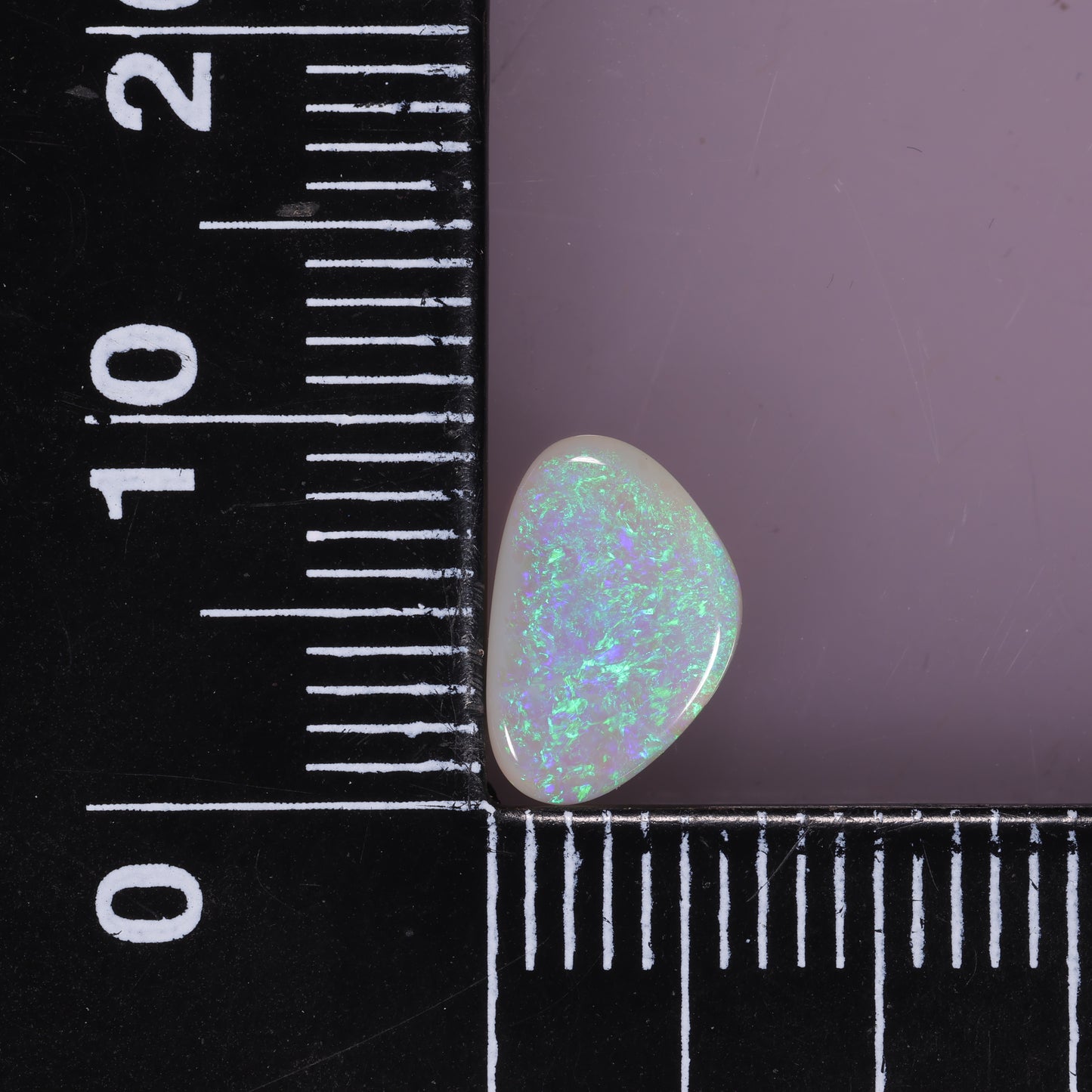Lightning Ridge Opal 0.95cts 30821