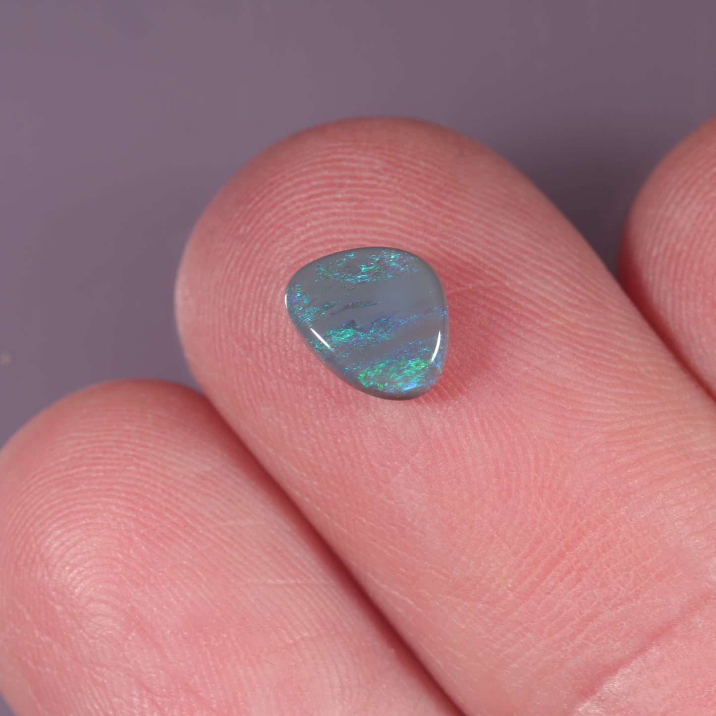 Lightning Ridge Seam 0.79 cts 35269