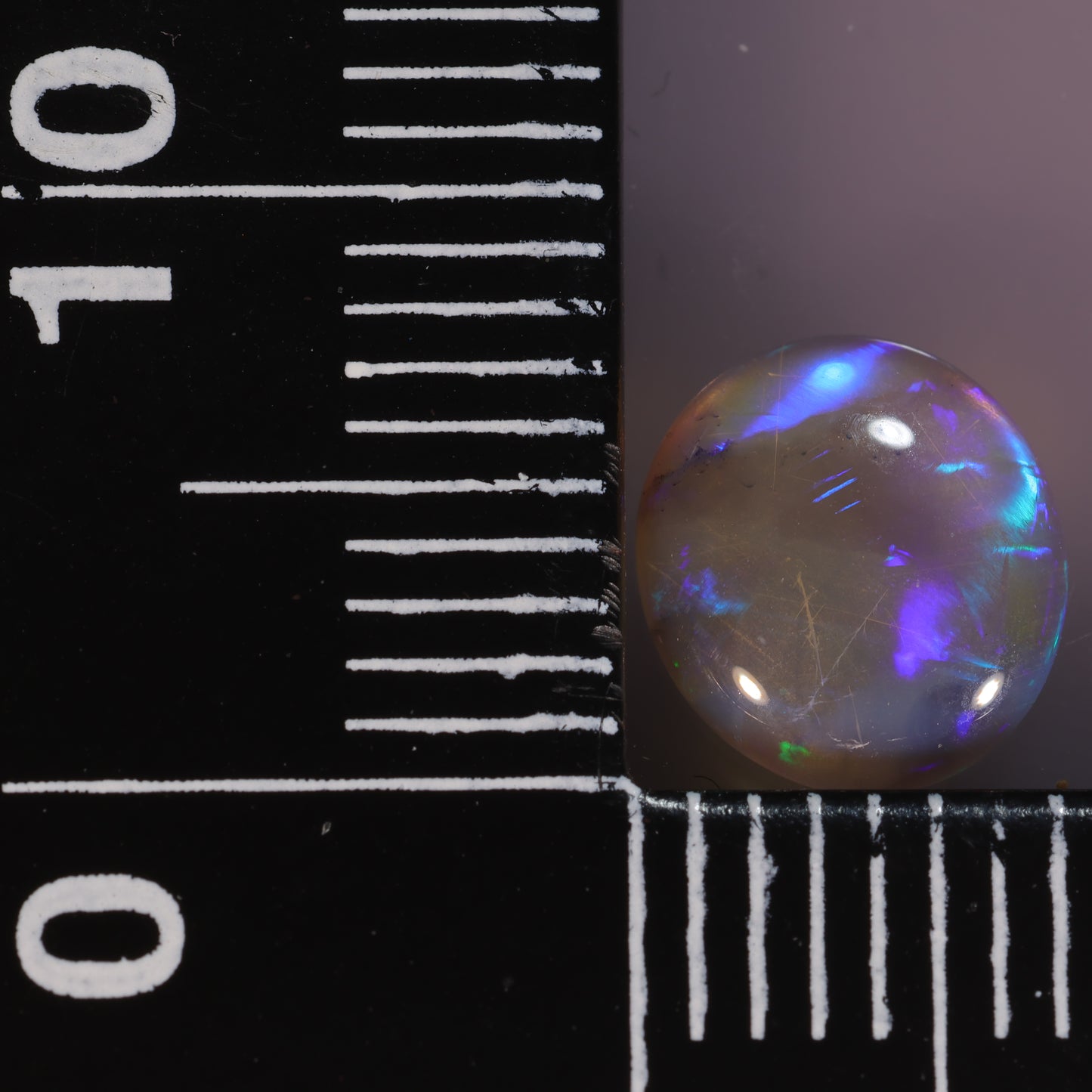 Lightning Ridge Opal 0.74cts 26591