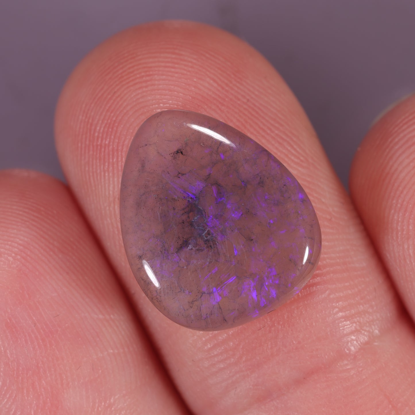Lightning Ridge Opal 4.22cts 24711