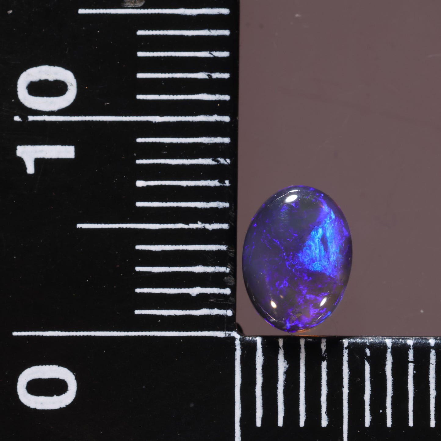 Lightning Ridge Opal 0.94cts 27037