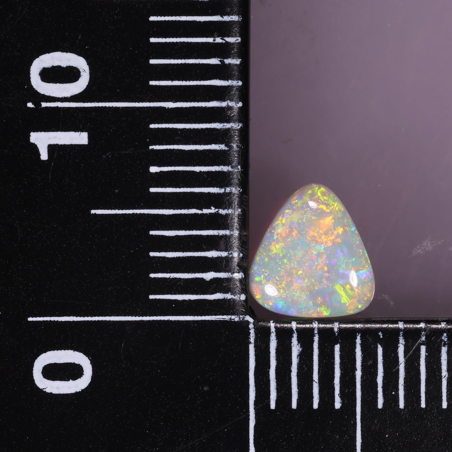 Lightning Ridge Opal 0.65 cts 29020