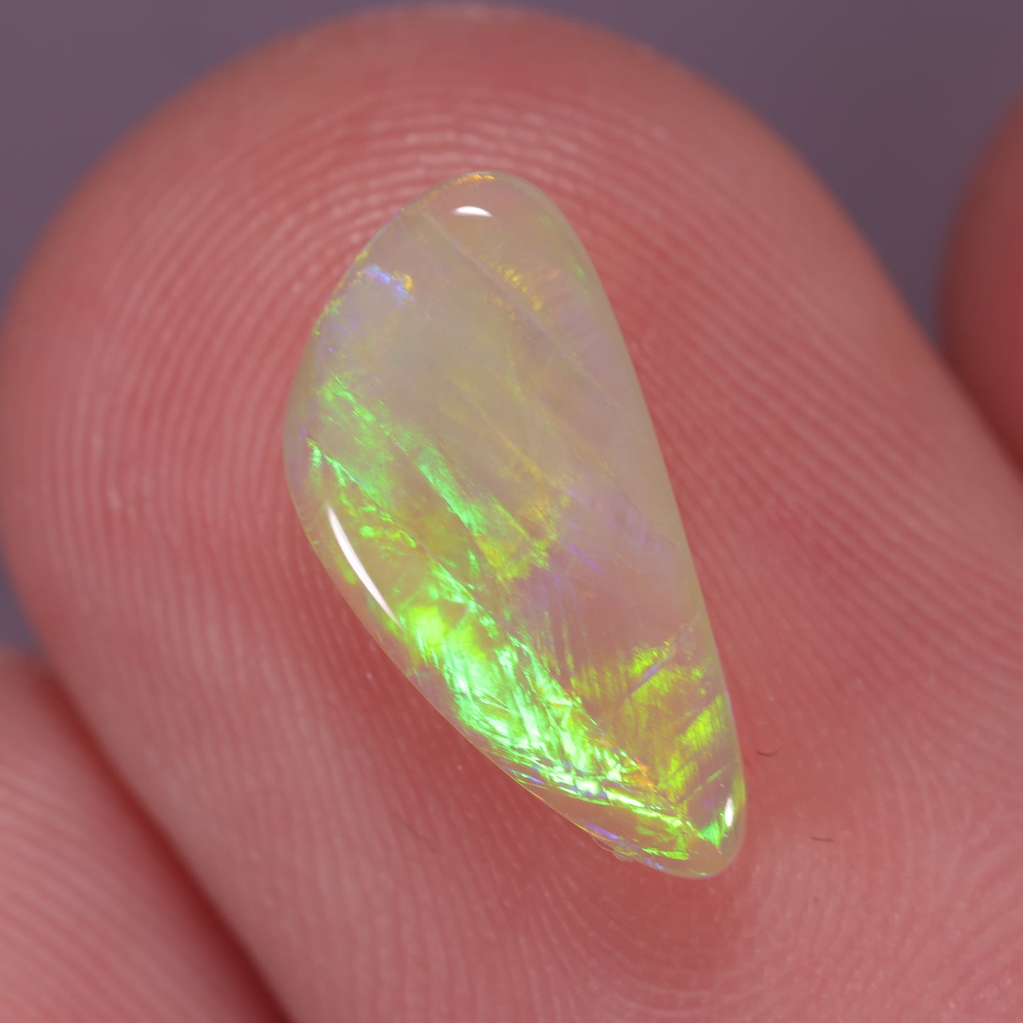 Lightning Ridge Opal 0.84 cts 29052