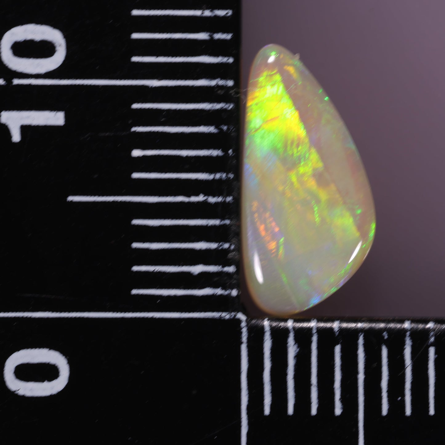 Lightning Ridge Opal 0.84 cts 29052