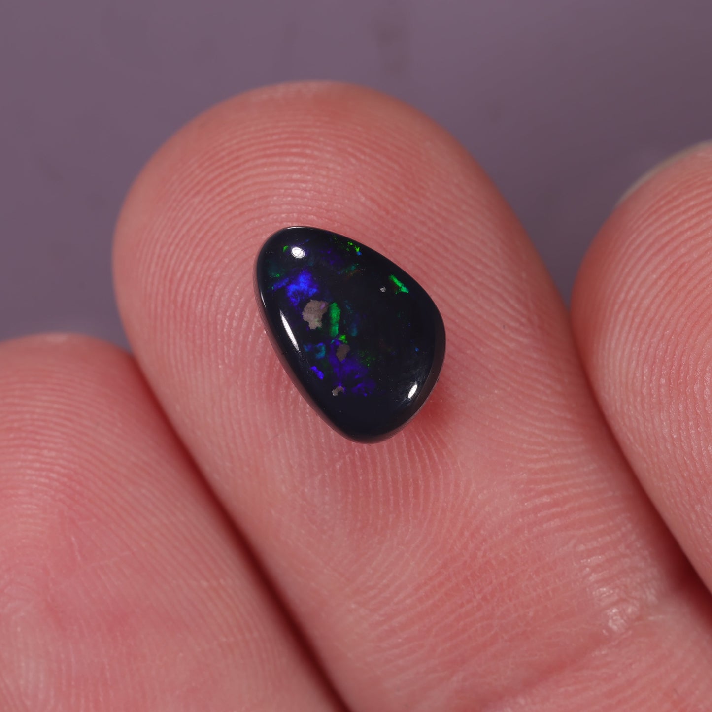 Lightning Ridge Opal 2.47 cts 29484