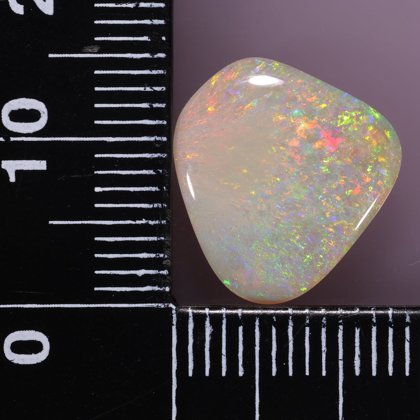 Lightning Ridge Opal 3.05 cts 29656