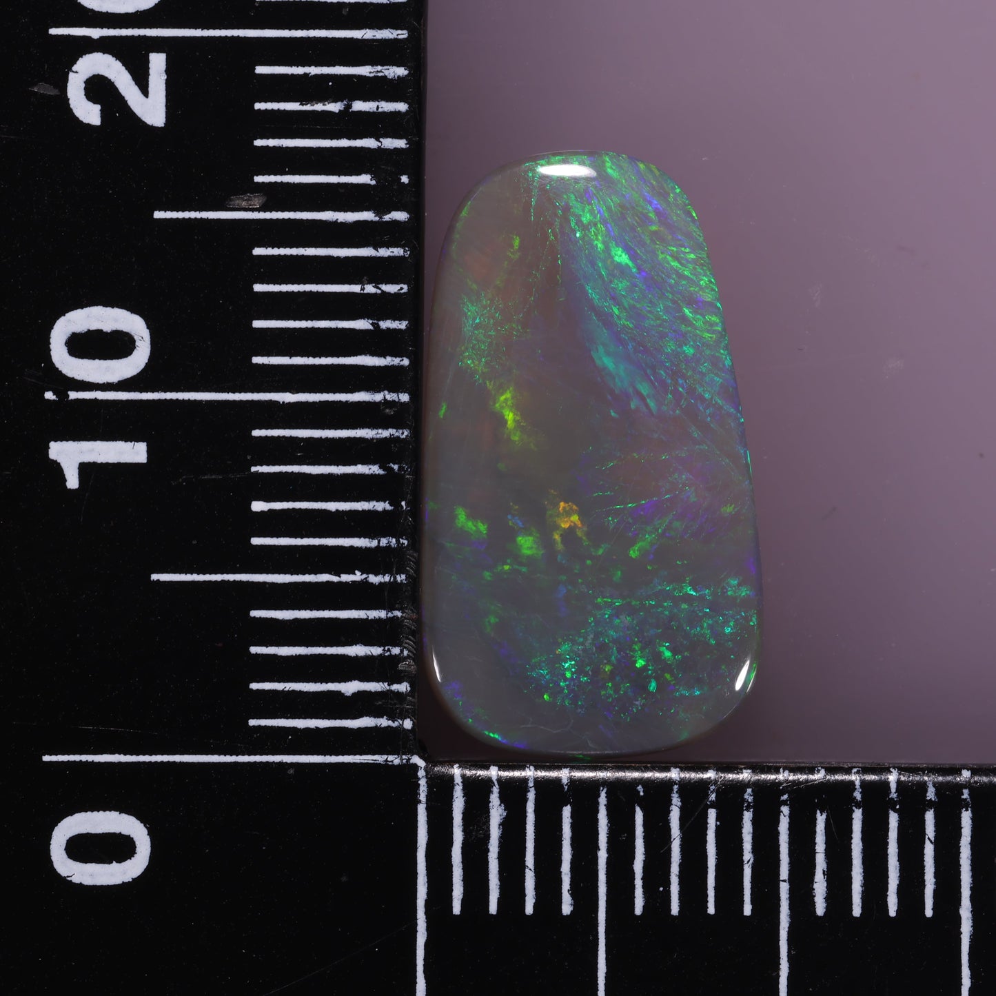 Lightning Ridge Opal 2.42 cts 31183