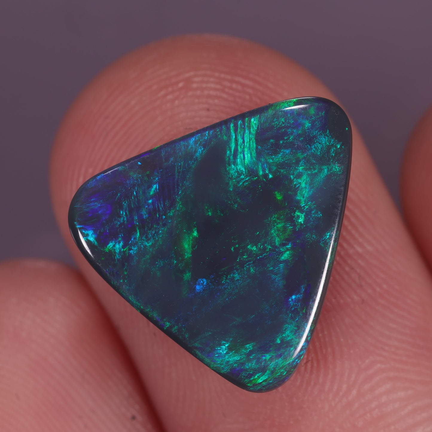 Lightning Ridge Opal 2.62 cts 31204