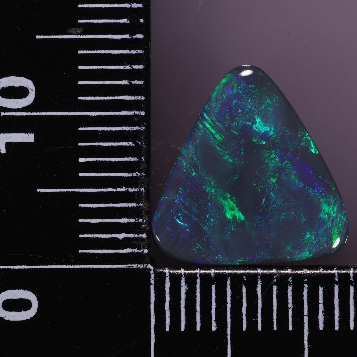 Lightning Ridge Opal 2.62 cts 31204