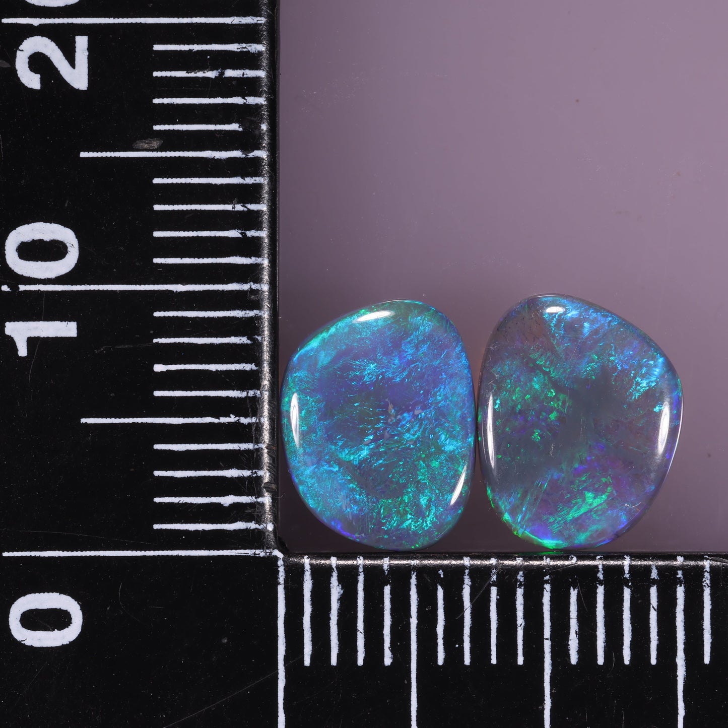 Lightning Ridge Pair 2.46 cts 31226