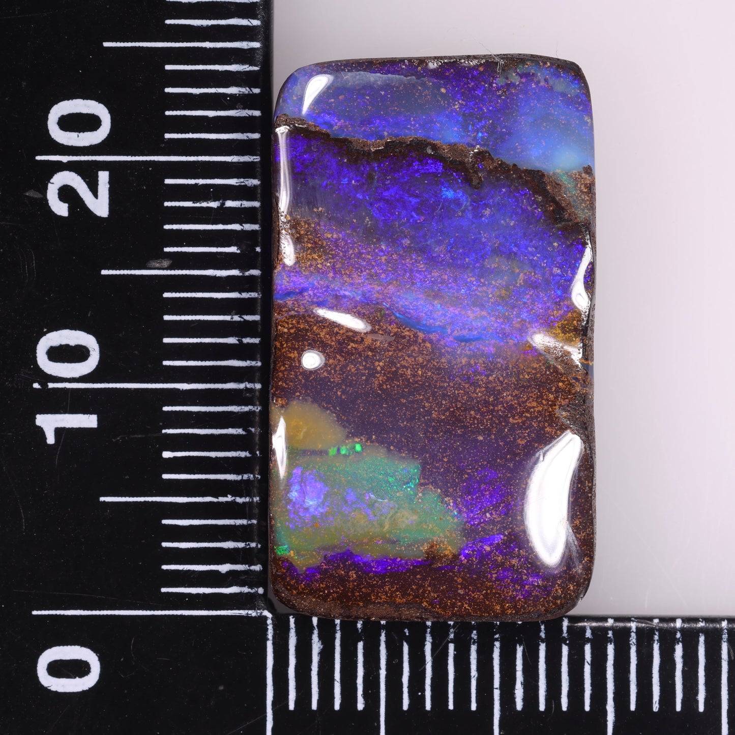 Boulder Opal 20cts 32291