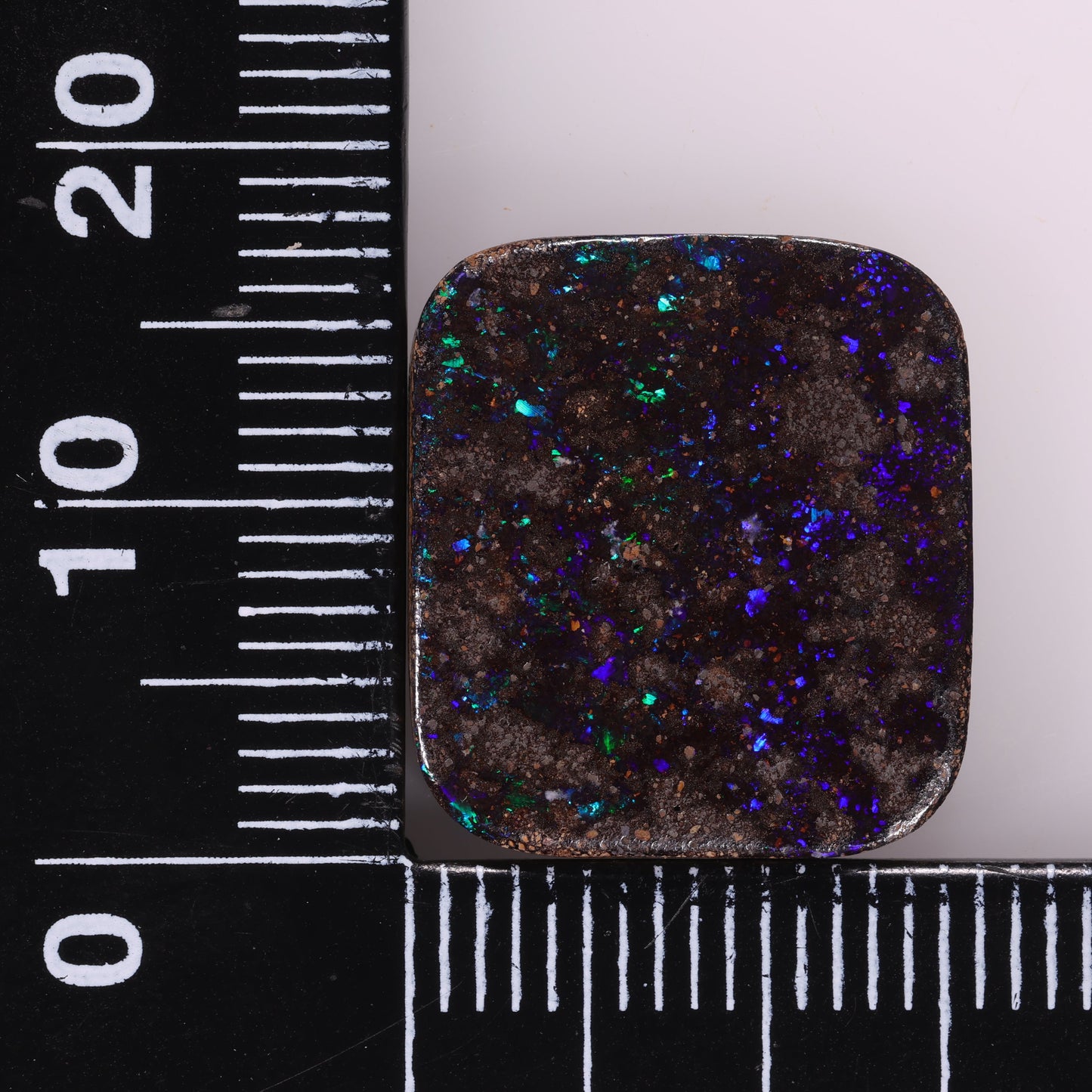 Boulder Opal 8.78 cts 32433