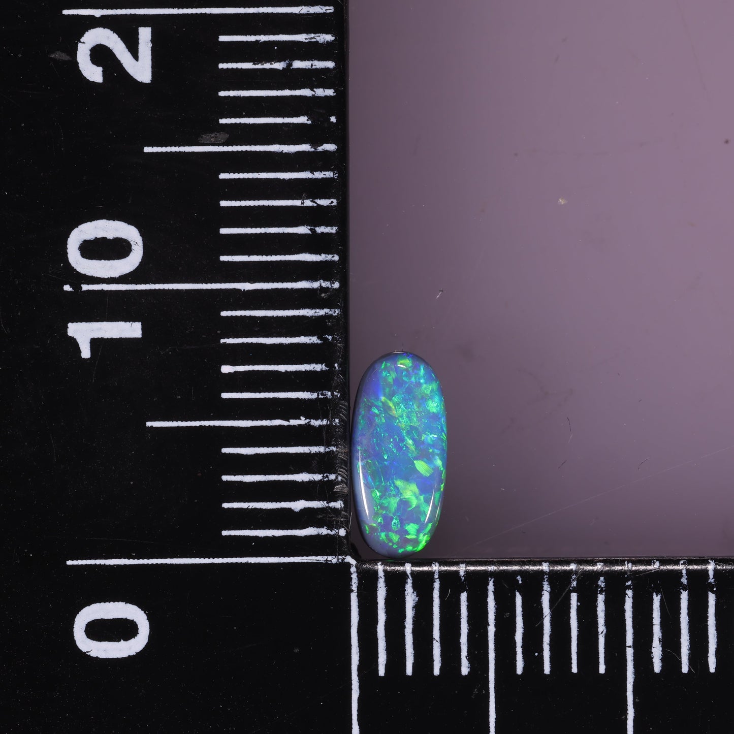 Lightning Ridge Seam 0.43 cts 32657