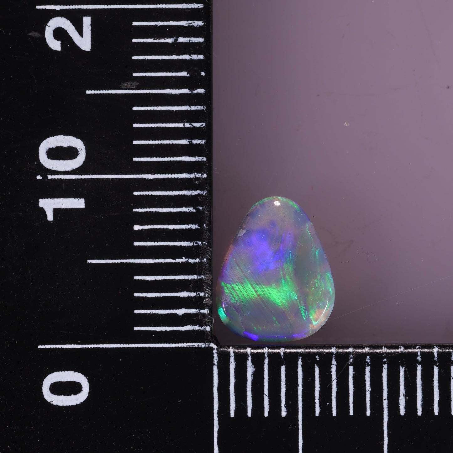 Lightning Ridge Seam 0.64 cts 32742