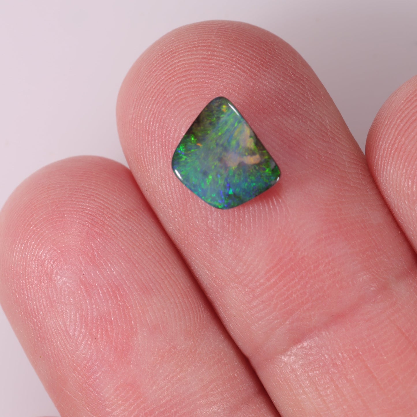Boulder Opal 1.75 cts 32785