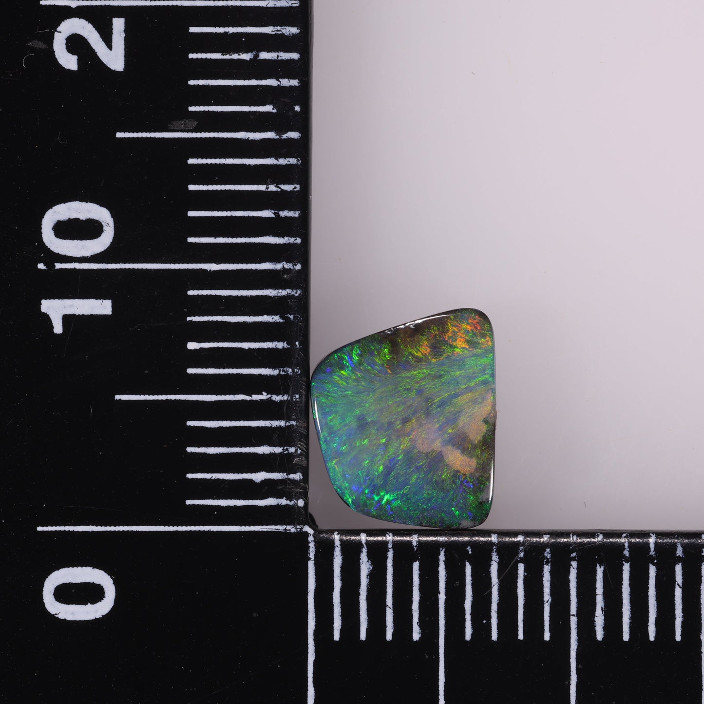 Boulder Opal 1.75 cts 32785