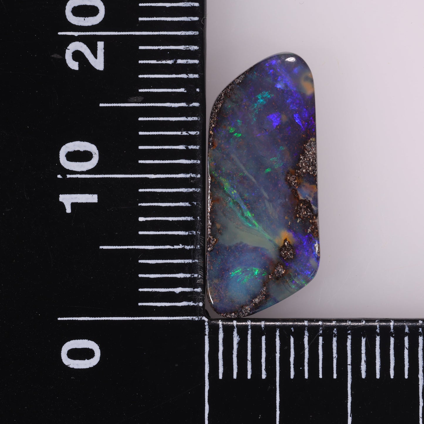 Boulder Opal 4.03 cts 32825