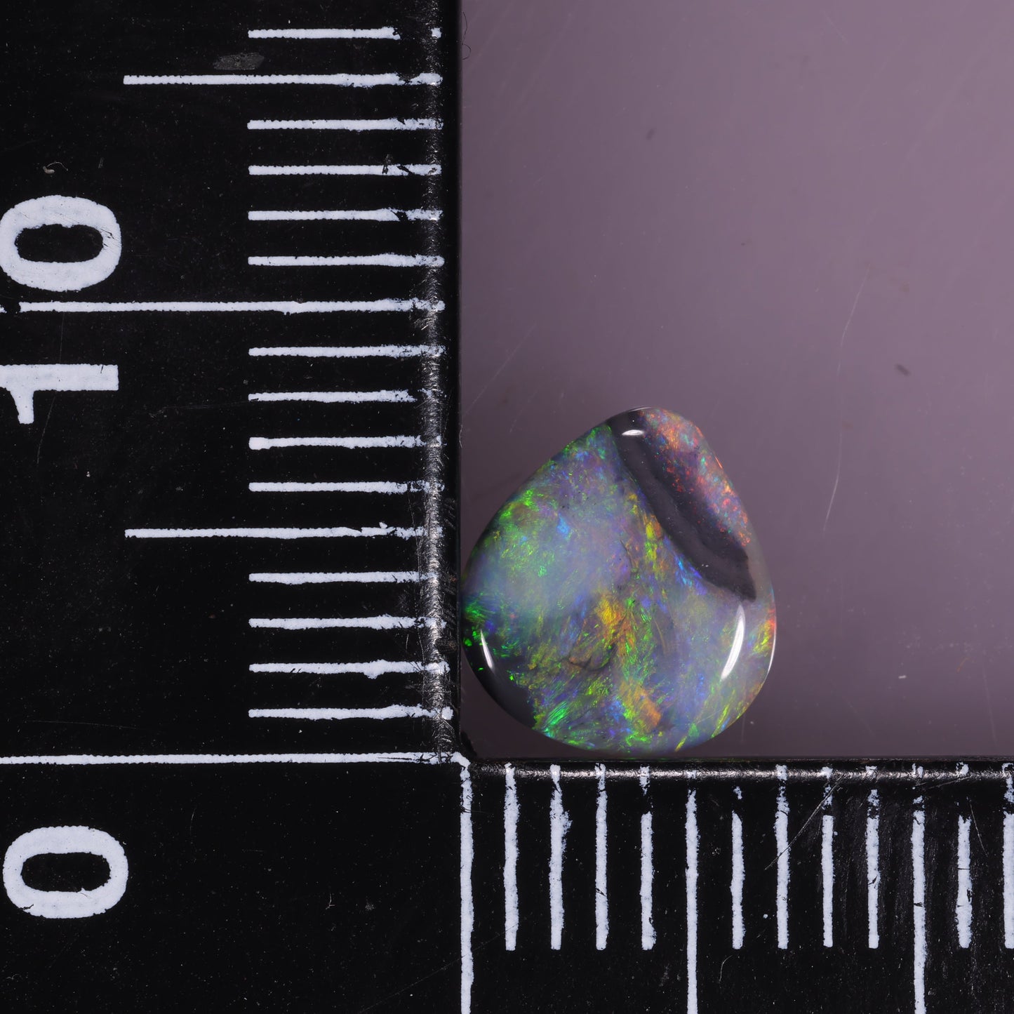 Lightning Ridge Seam 0.58 cts 32968