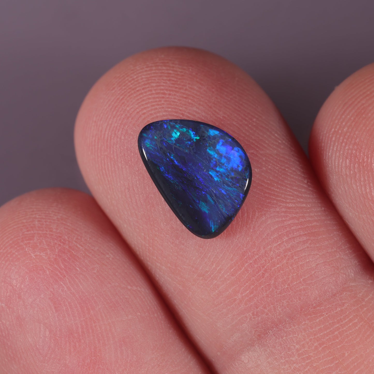 Lightning Ridge Seam 1.06 cts 33146