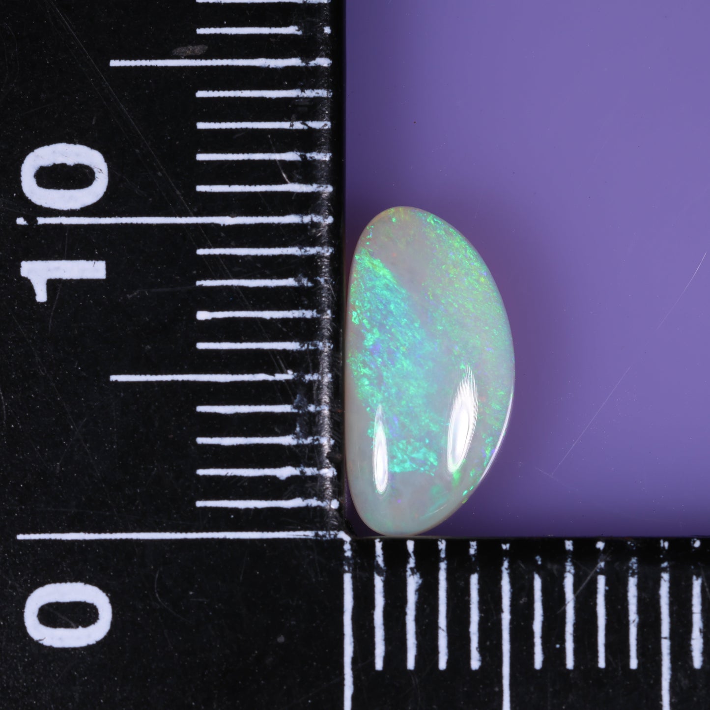 Lightning Ridge Seam 0.95 cts 33200