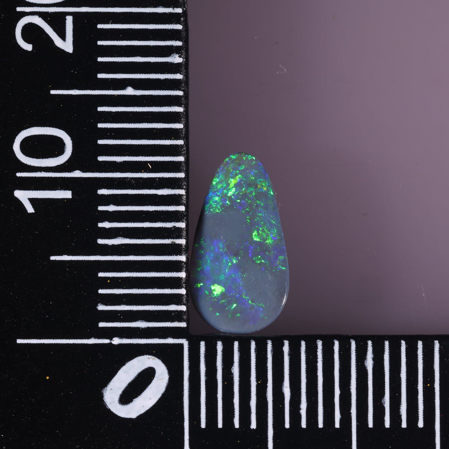 Lightning Ridge Seam 0.73 cts 33251