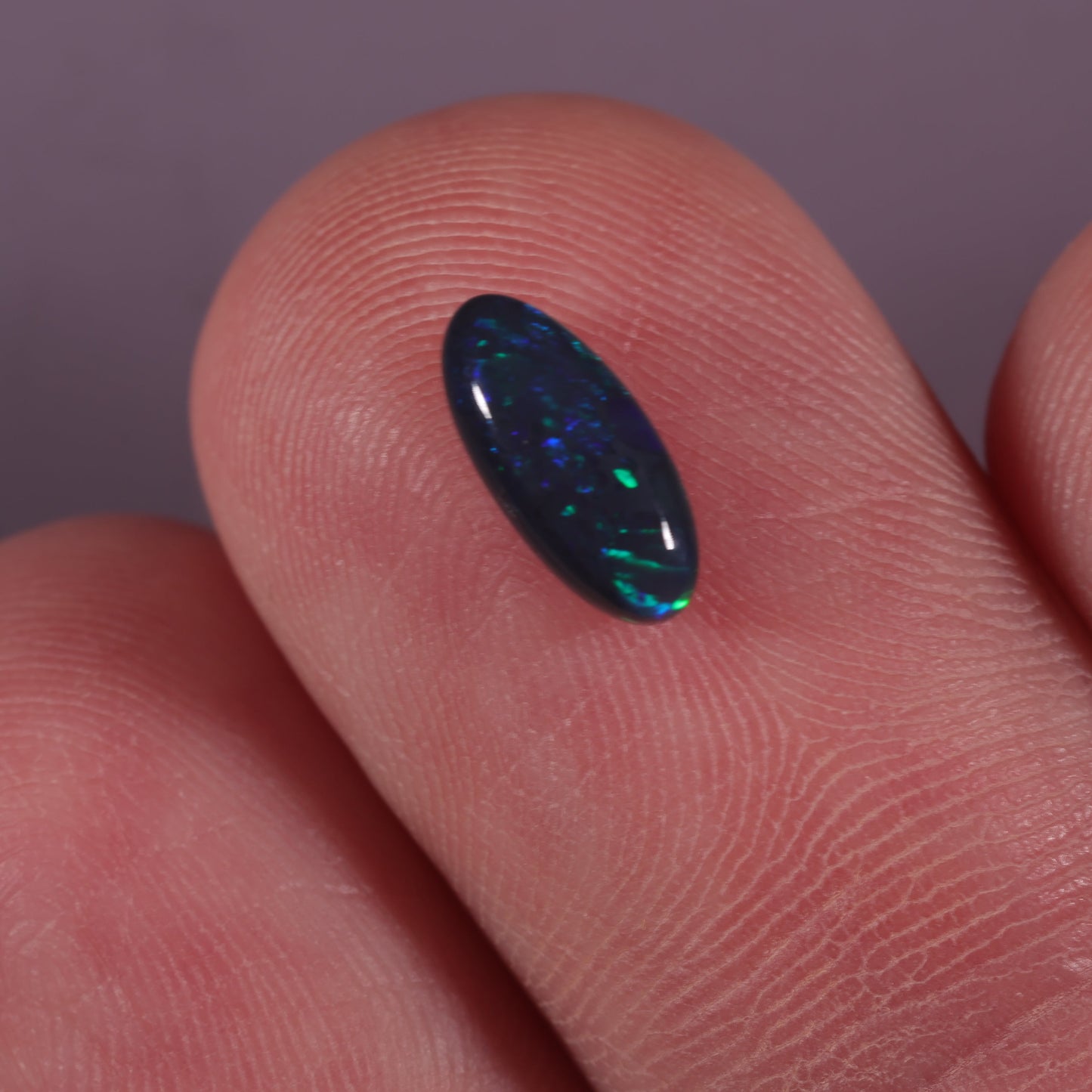 Lightning Ridge Seam 0.8 cts 33258