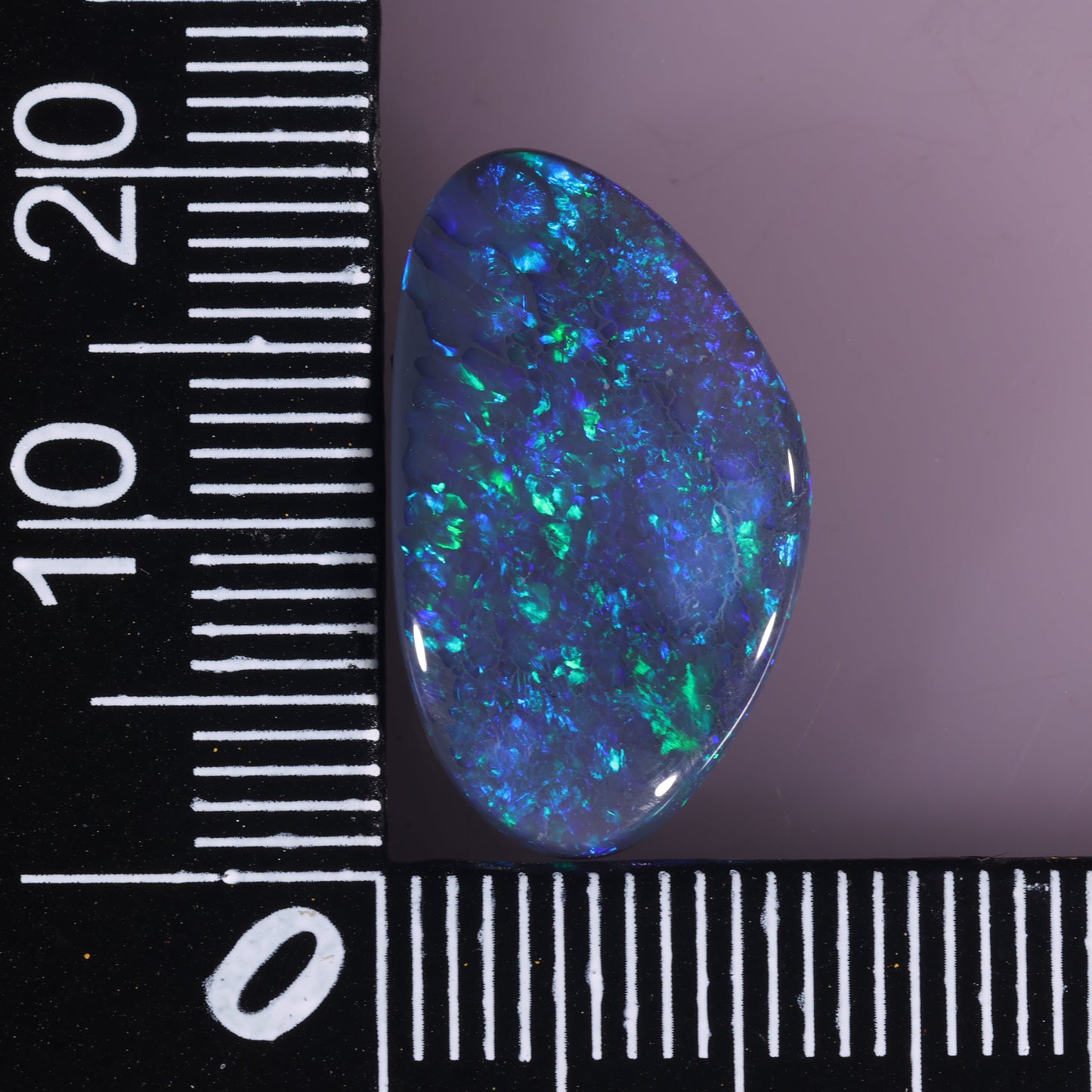 Lightning Ridge Seam 4.92 cts 33269