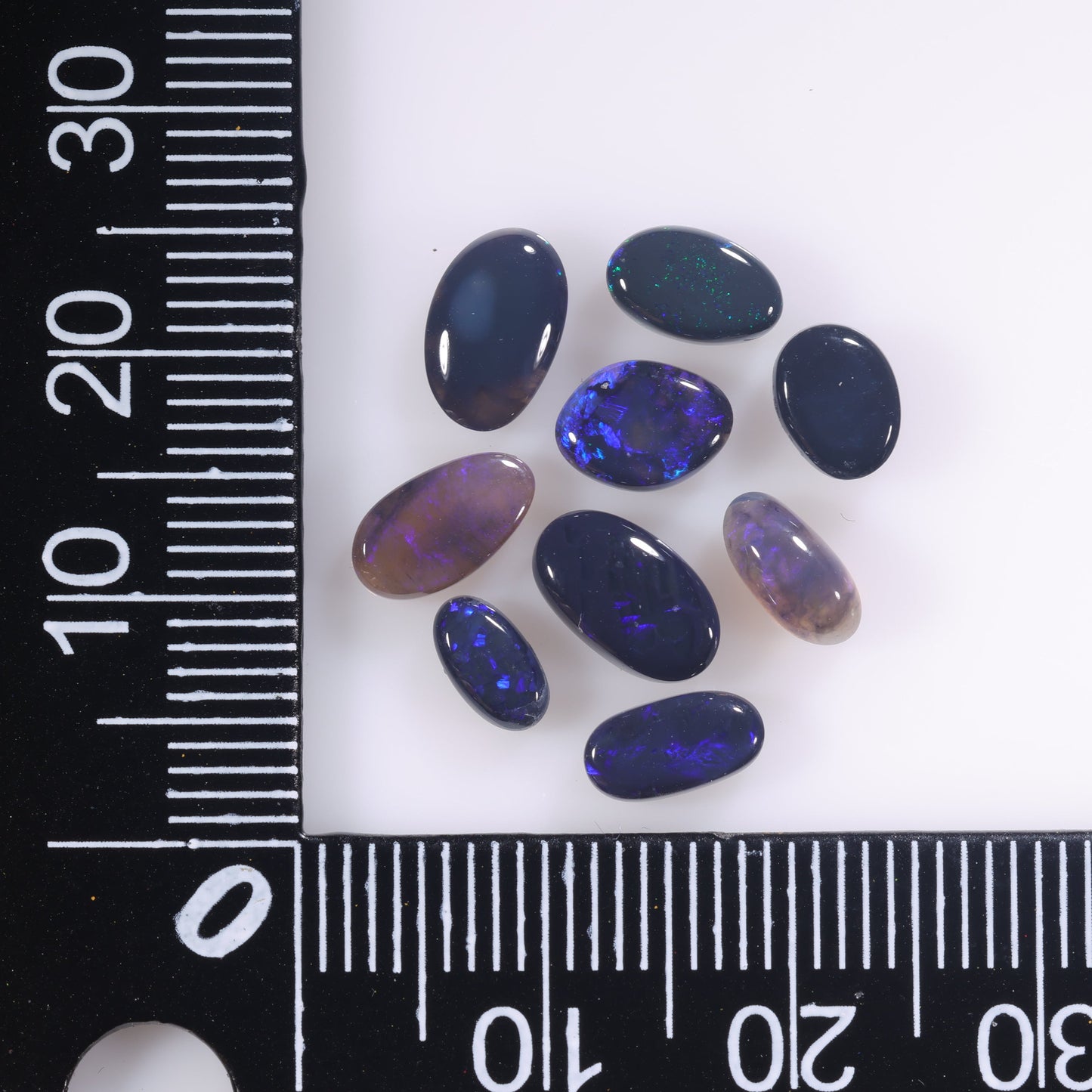 Lightning Ridge Parcel 5.35 cts 33869