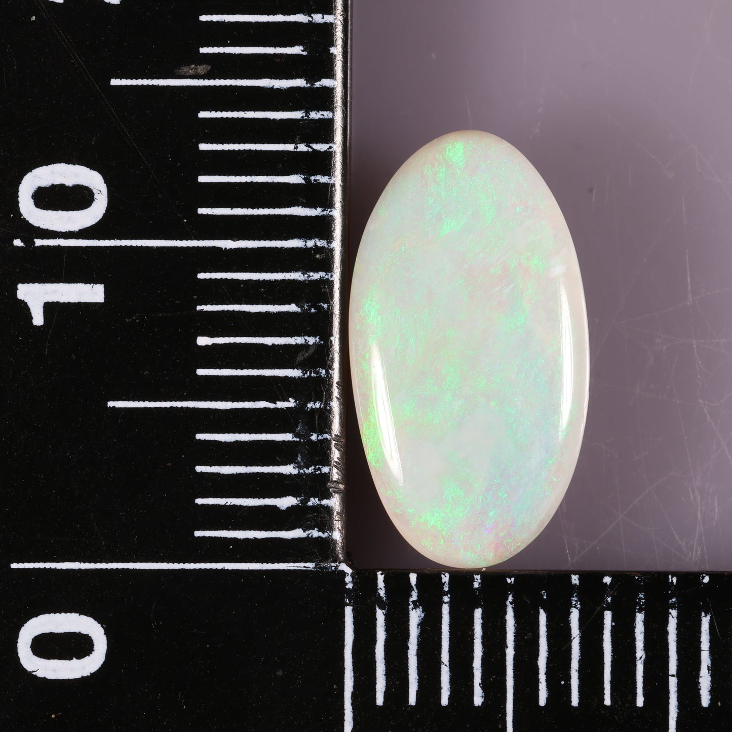Lightning Ridge Seam 2.2 cts 34027