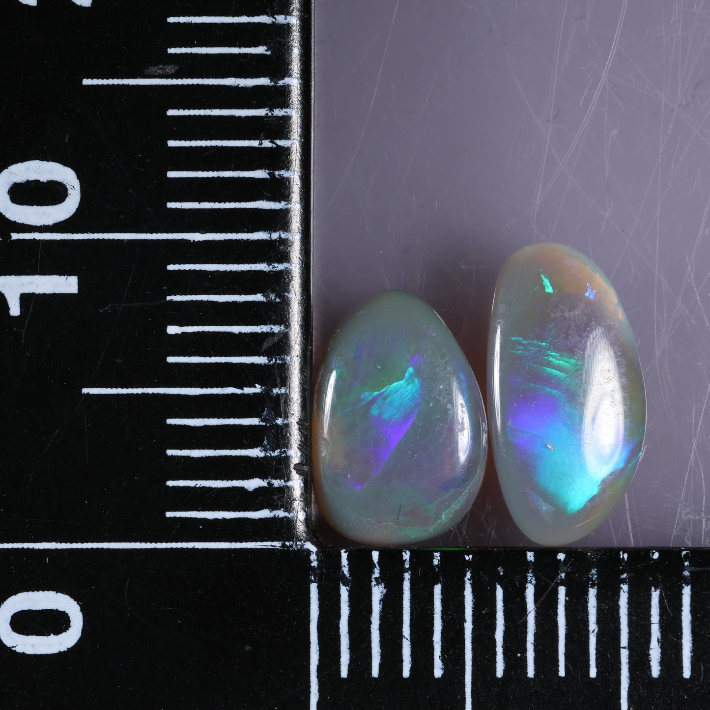 Lightning Ridge Seam 1.3 cts 34735