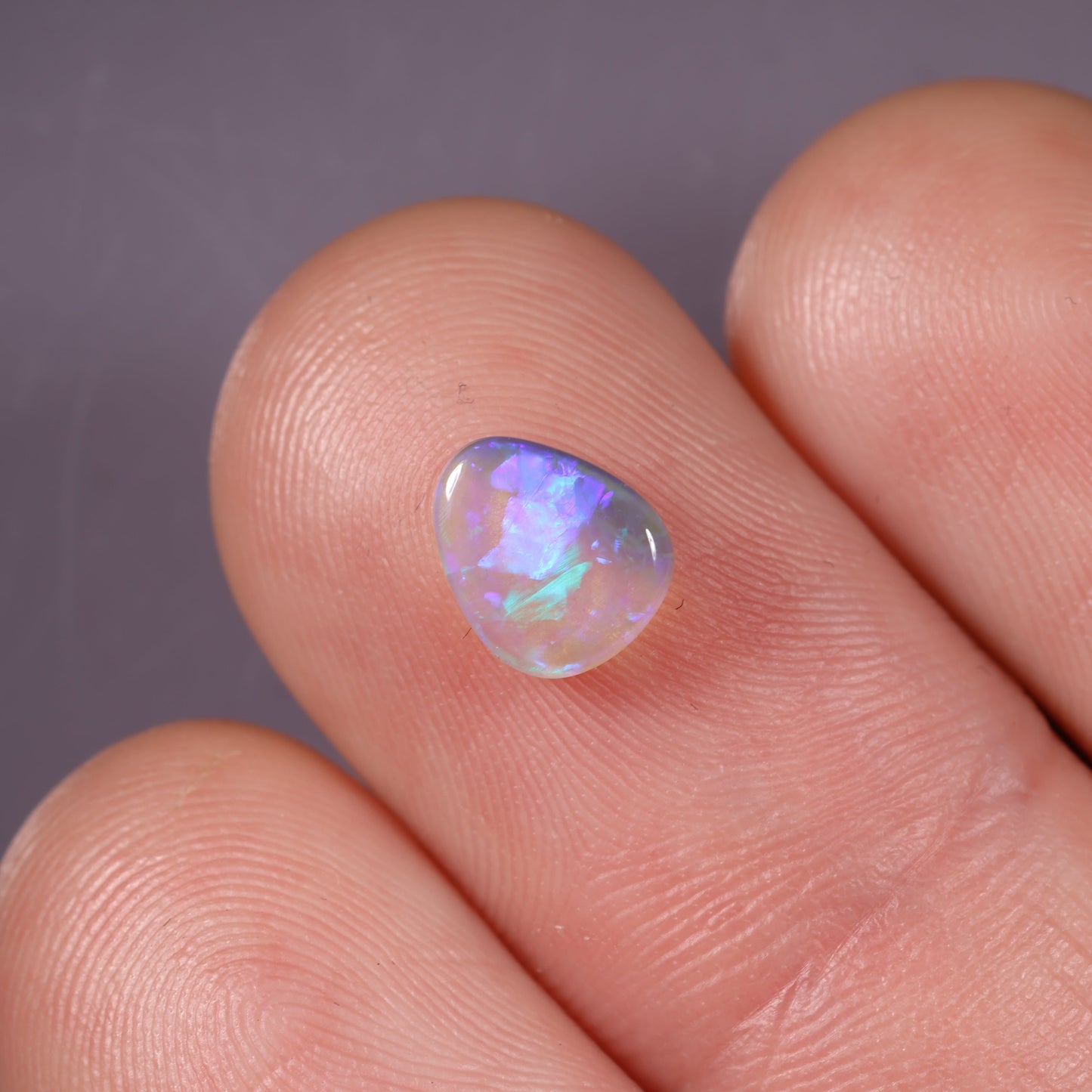 Lightning Ridge Seam 0.6 cts 34751