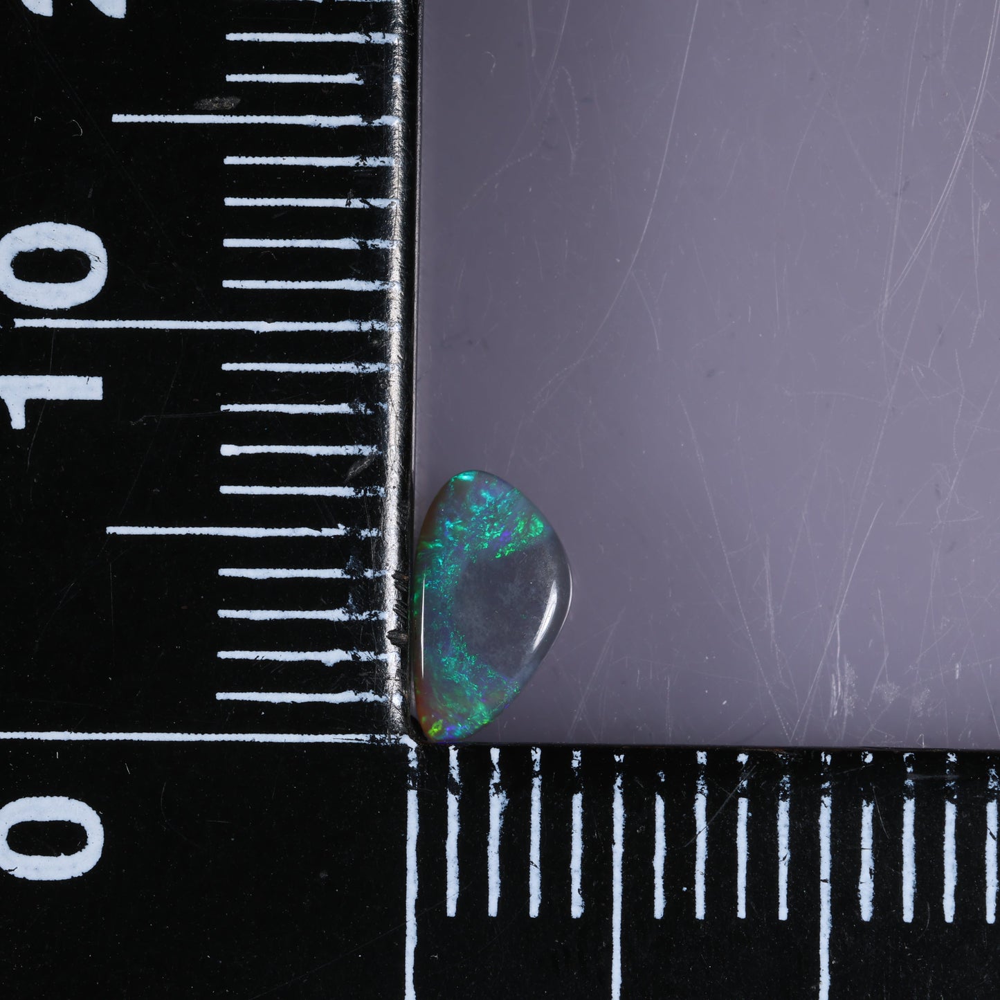 Lightning Ridge Seam 0.28 cts 34824