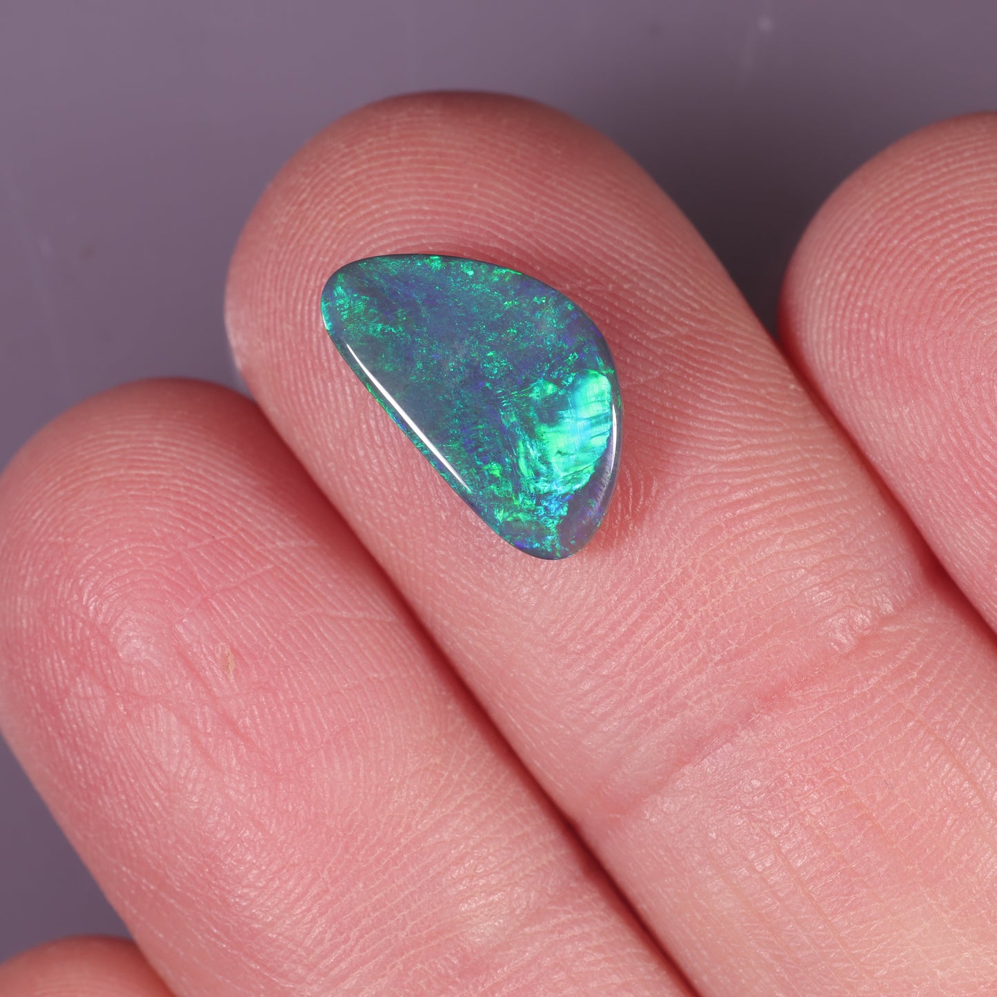 Lightning Ridge Seam 1.96 cts 35006
