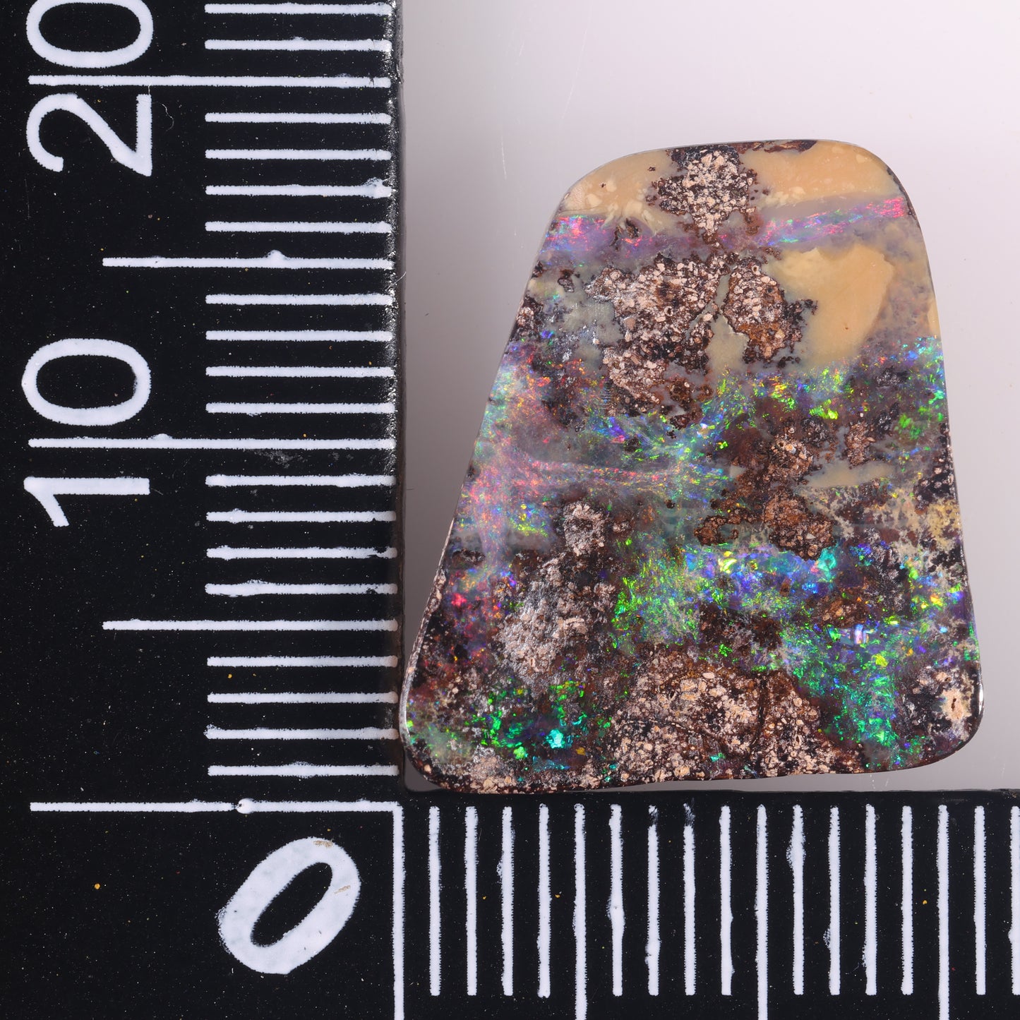 Boulder Opal 7.45 cts 35261