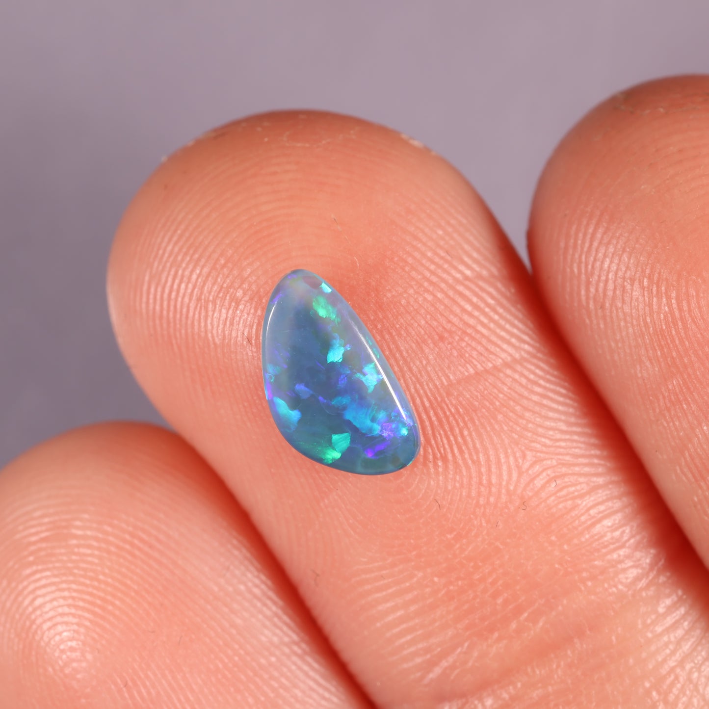 Lightning Ridge Seam 0.55 cts 36186
