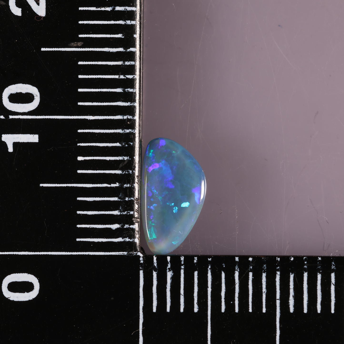 Lightning Ridge Seam 0.55 cts 36186