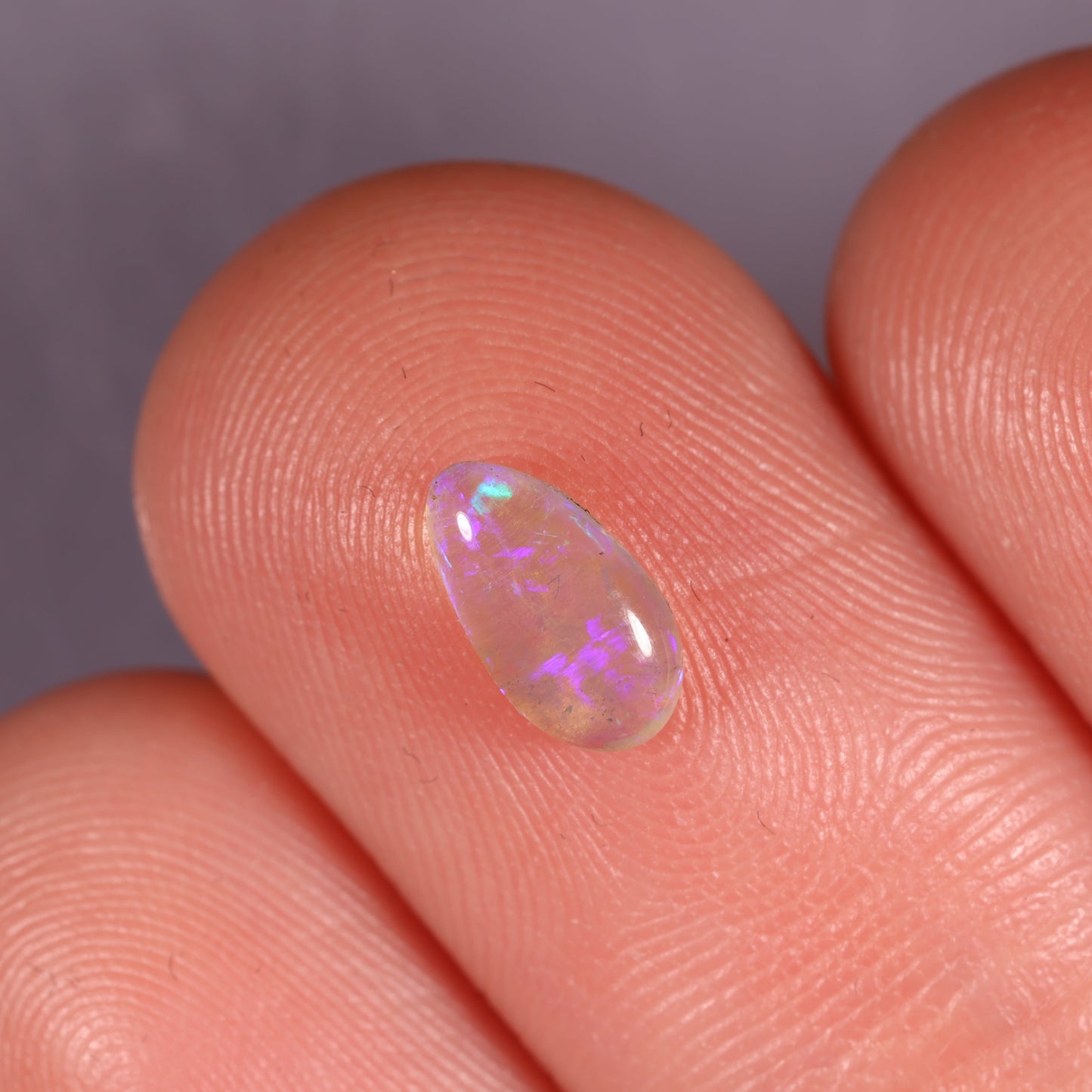 Lightning Ridge Seam 0.4 cts 36662